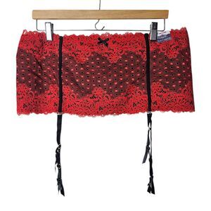 NWT Cacique Lane Bryant 18 20 Garter Belt Red Black Lace Bows Hook Eye Lingerie